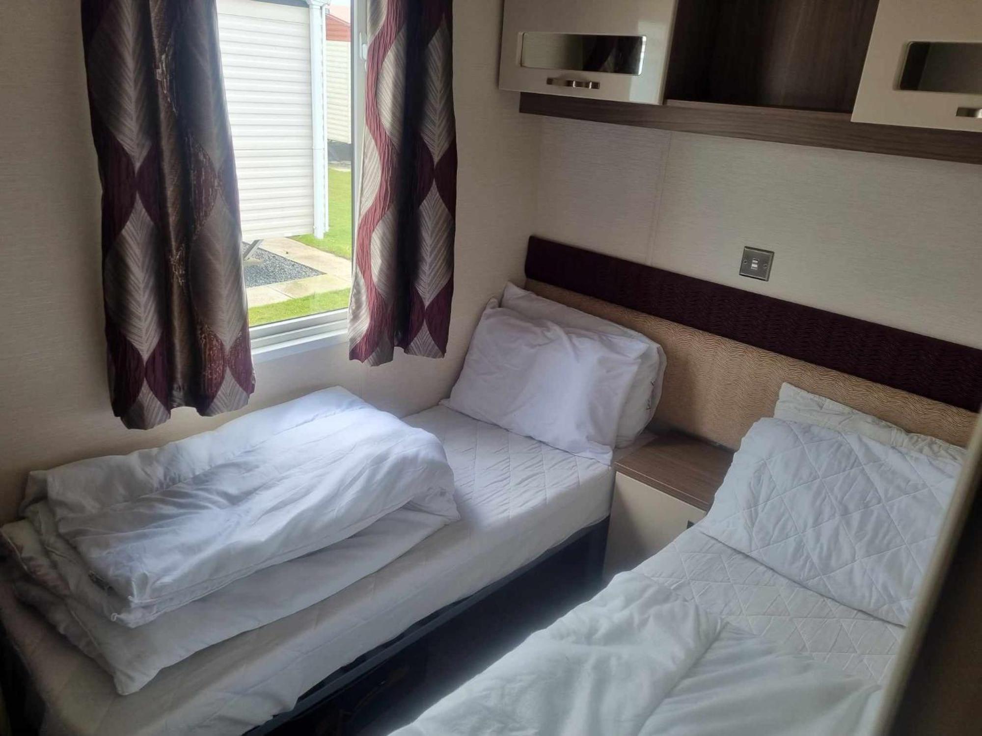 8 Berth Deluxe Pg36 Hotel Chapel Saint Leonards Ngoại thất bức ảnh